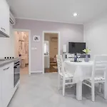 Drop In Luxury Apartman