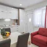 Drop In Luxury Apartman
