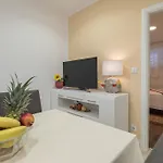 Drop In Luxury Apartman