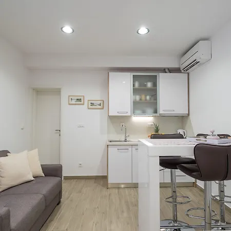 Drop In Luxury * Σπλιτ