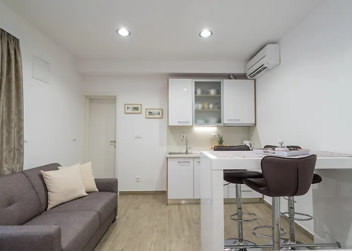 Drop In Luxury * Split