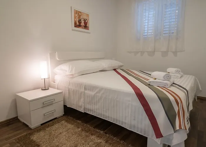 Drop In Luxury Apartman *