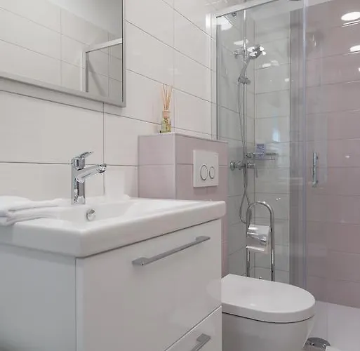 Drop In Luxury * Split